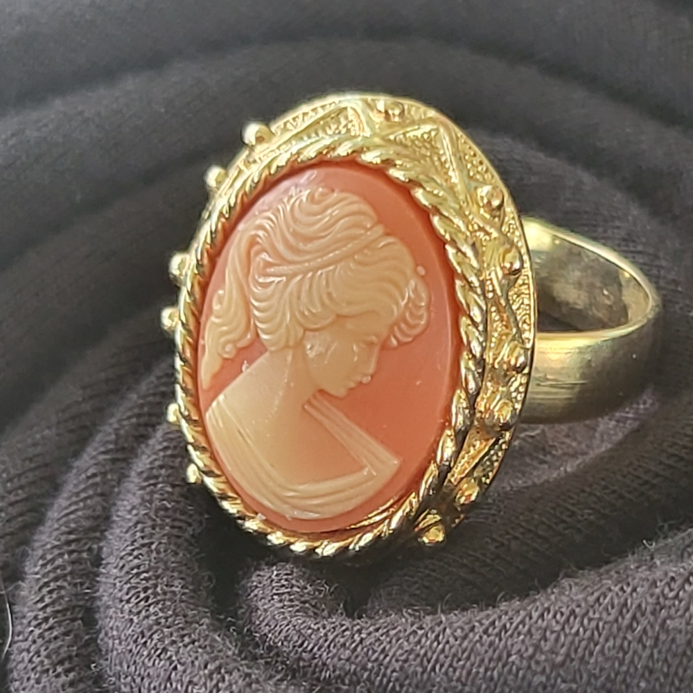 Ring J003